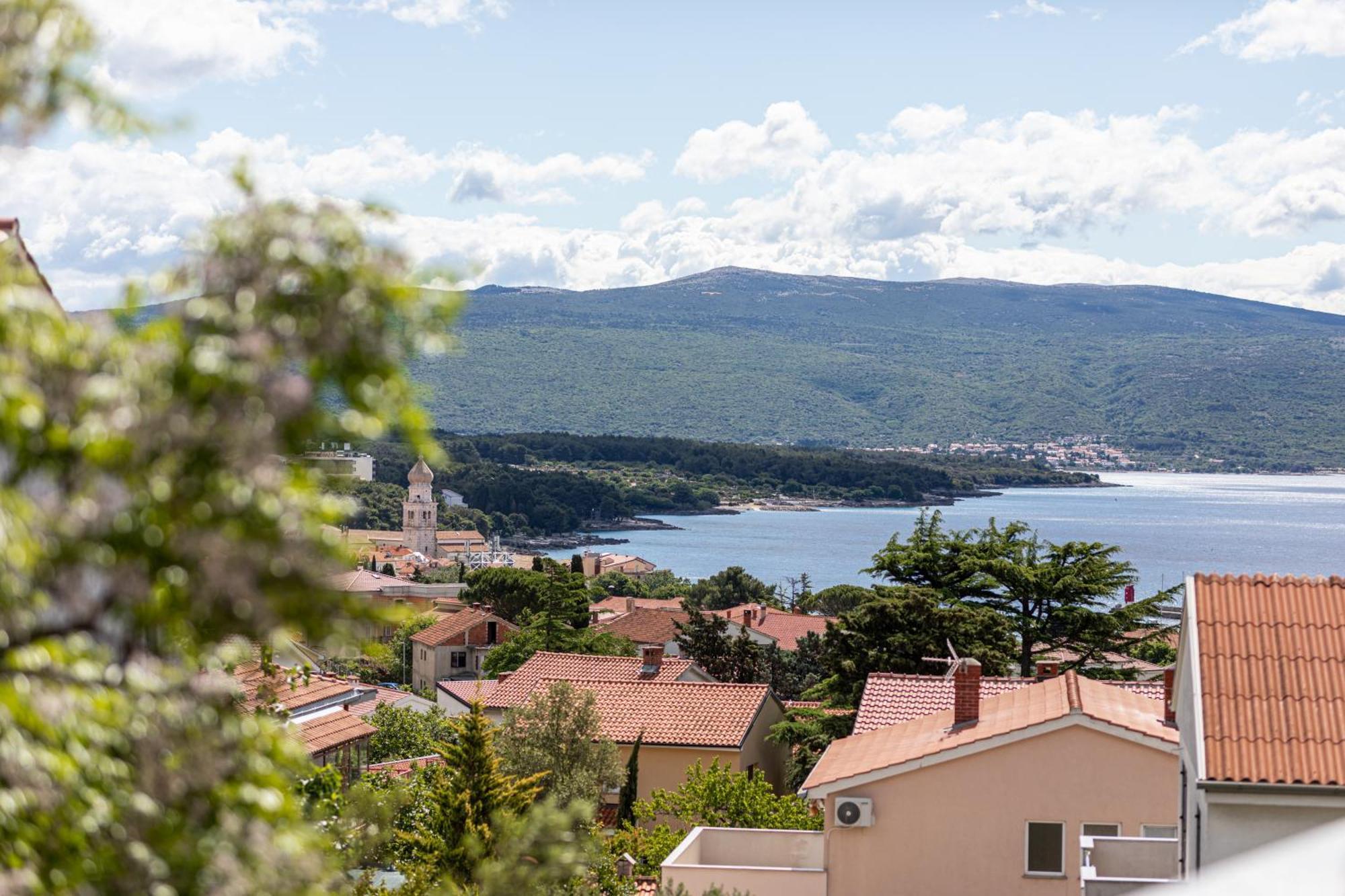 B&B Villa Ana Krk Town Exteriör bild