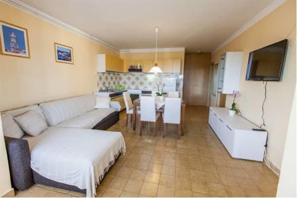 B&B Villa Ana Krk Town Exteriör bild