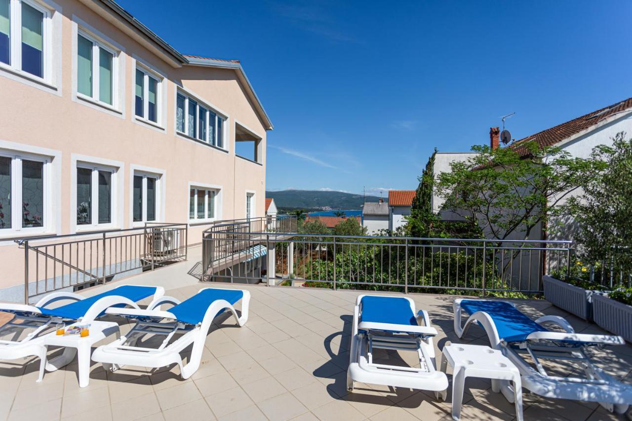 B&B Villa Ana Krk Town Exteriör bild