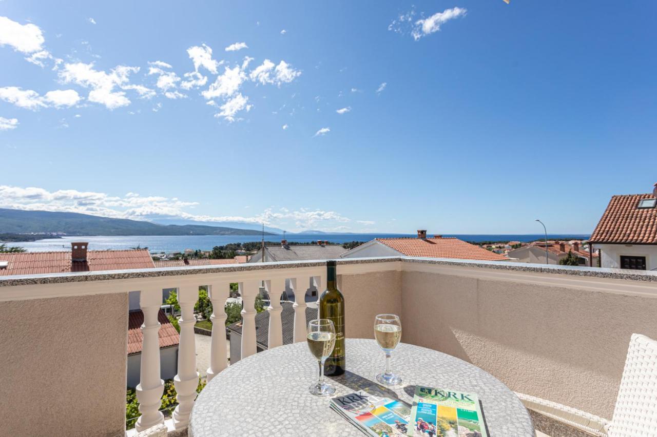 B&B Villa Ana Krk Town Exteriör bild